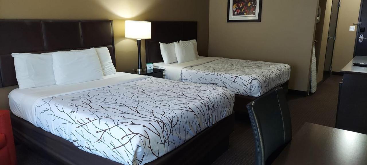 Parkwood Inn & Suites แมนฮัตตัน ภายนอก รูปภาพ