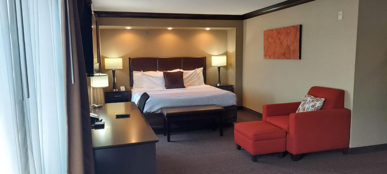Parkwood Inn & Suites แมนฮัตตัน ภายนอก รูปภาพ