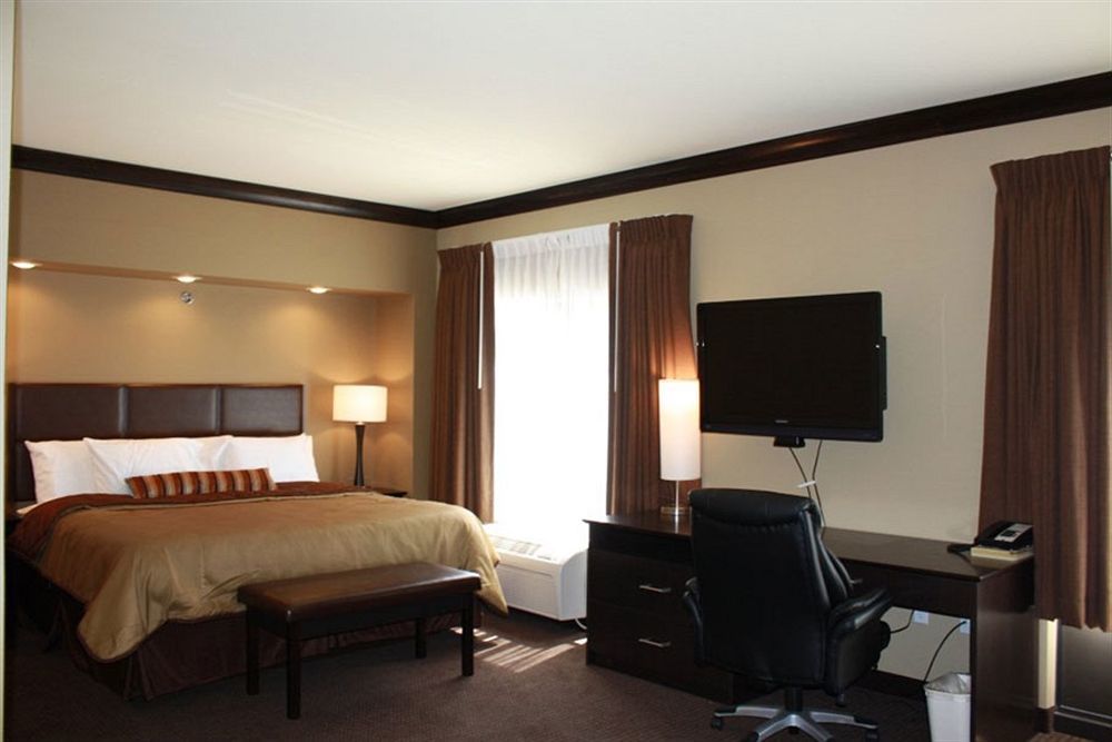 Parkwood Inn & Suites แมนฮัตตัน ภายนอก รูปภาพ
