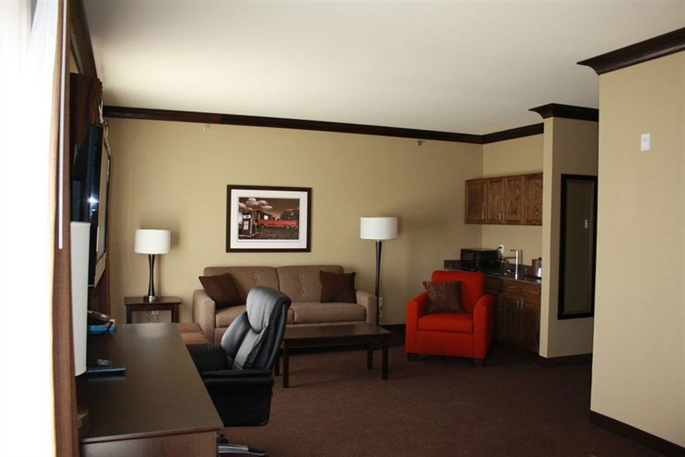 Parkwood Inn & Suites แมนฮัตตัน ภายนอก รูปภาพ